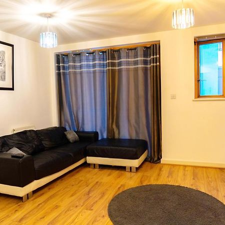 Апартаменты 1 Bed - Sleeps 2 - 7 Min Walk To Hackney Station Лондон Экстерьер фото